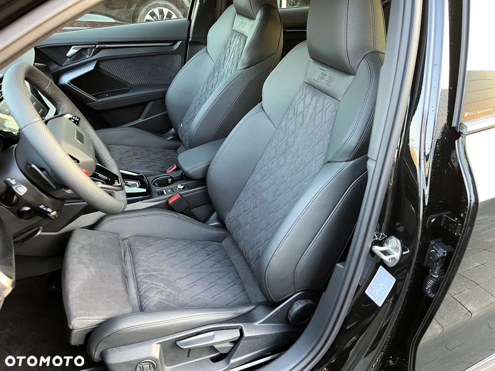 Audi RS3 Sportback - 15