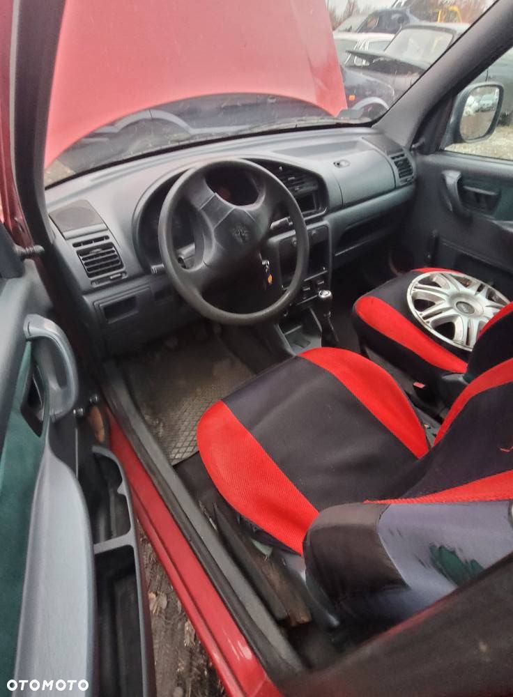 Części- Peugeot Partner  Pojemność:1360  Rok:1999  Benzyna - 5
