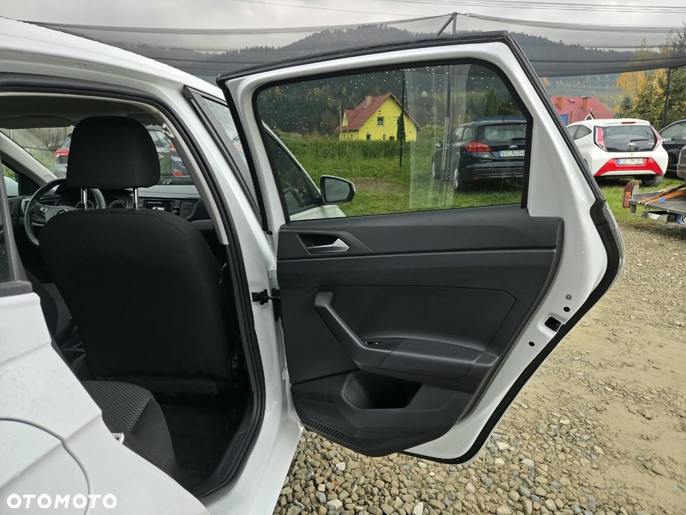 Volkswagen Polo - 15