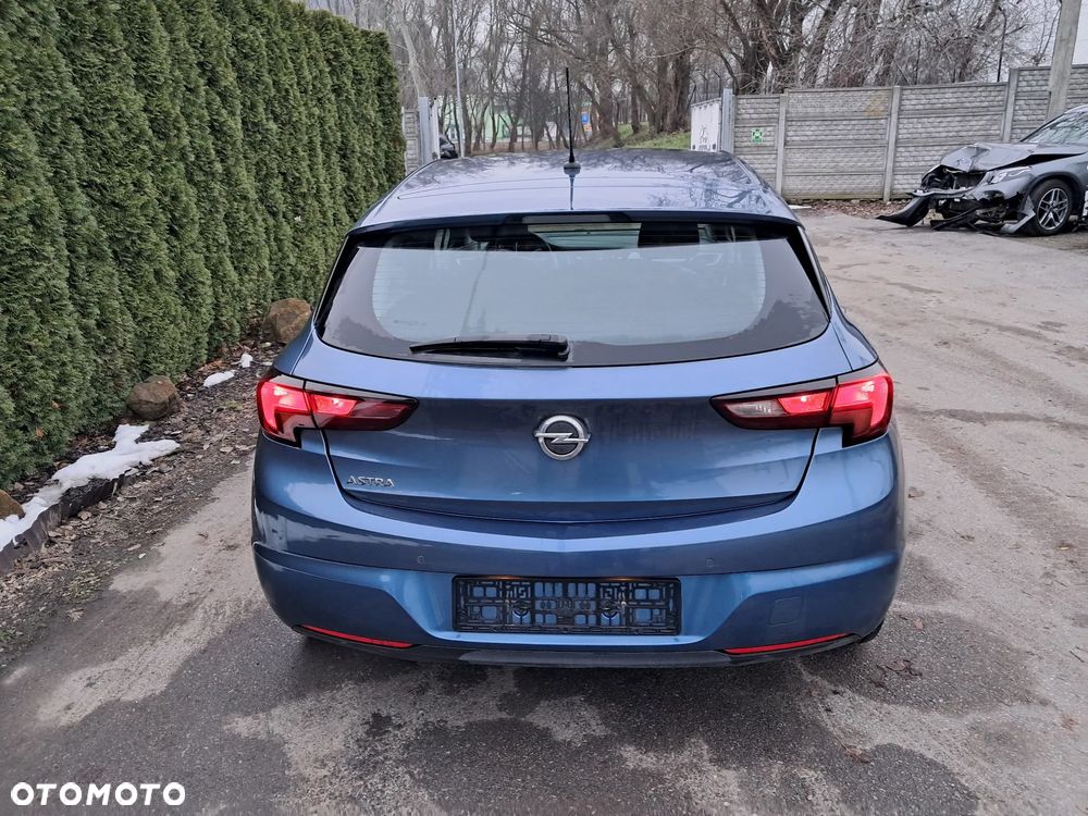 Opel Astra - 4