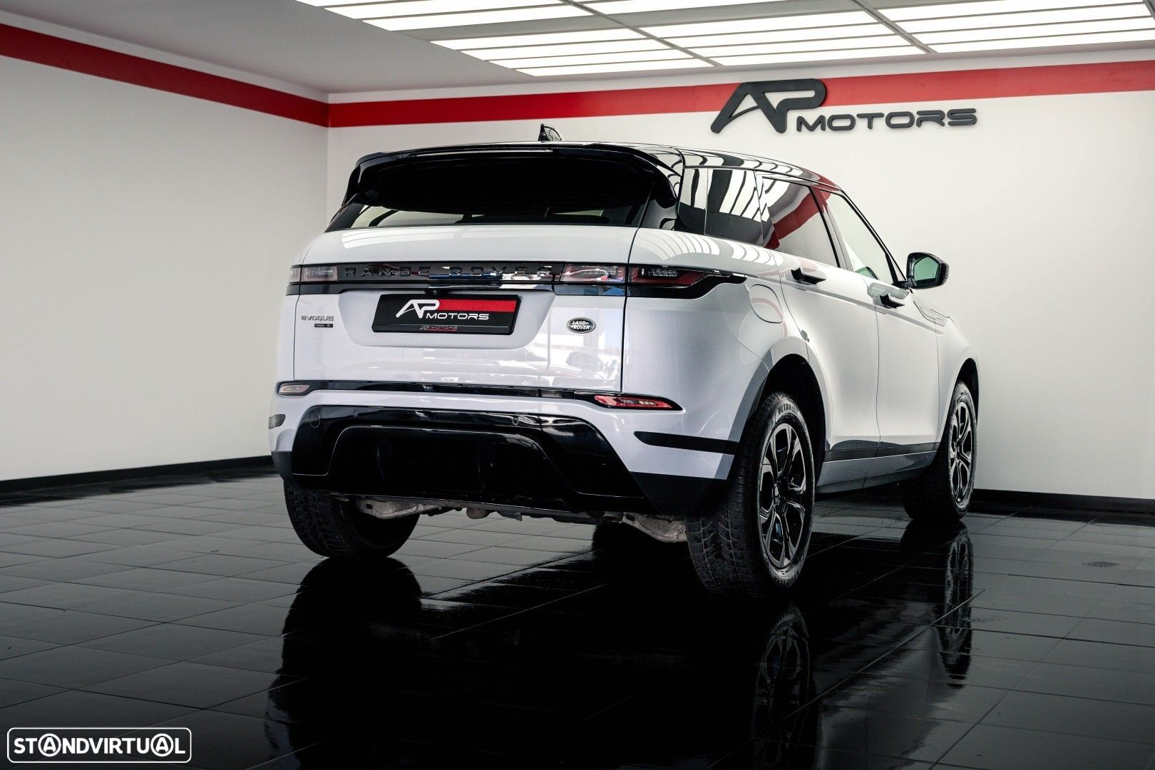 Land Rover Range Rover Evoque 1.5 P300e AWD SE Auto - 15