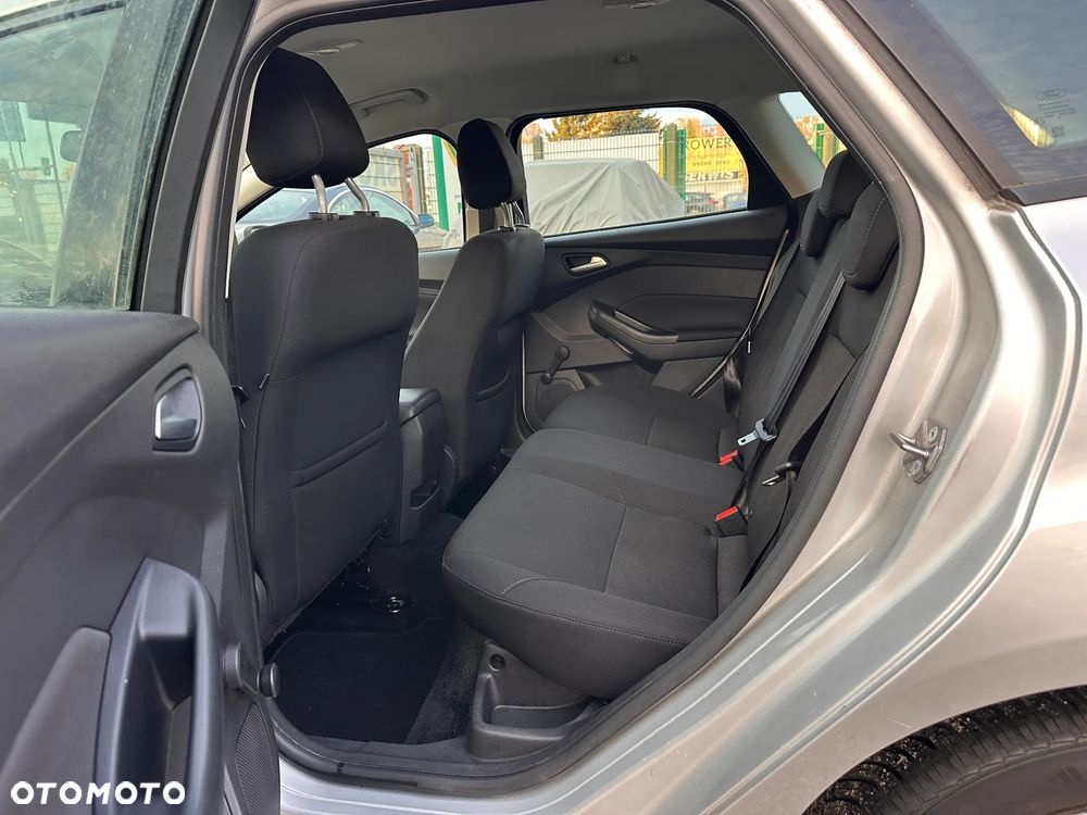 Ford Focus - 18