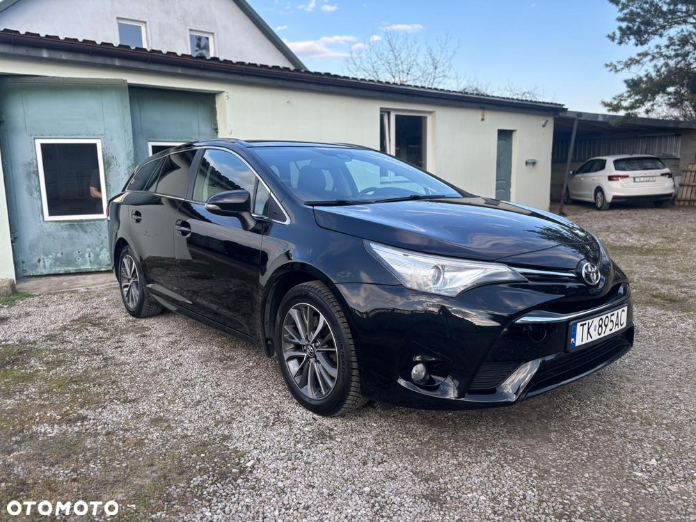 Toyota Avensis - 3