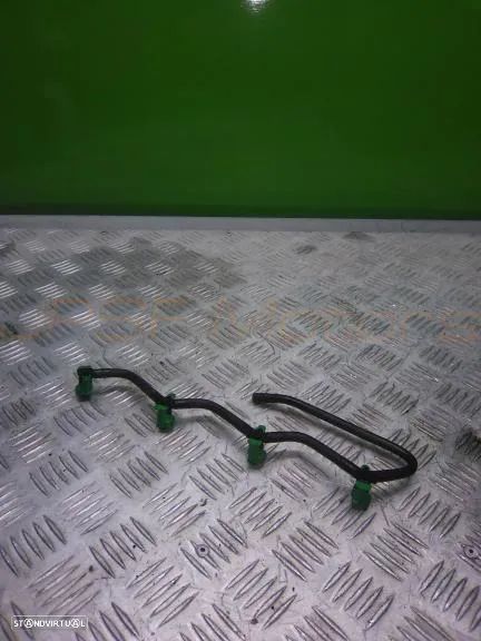 PEÇAS AUTO USADAS para Volvo V40 1.6D 2016 Monta Motor D4162 - 19