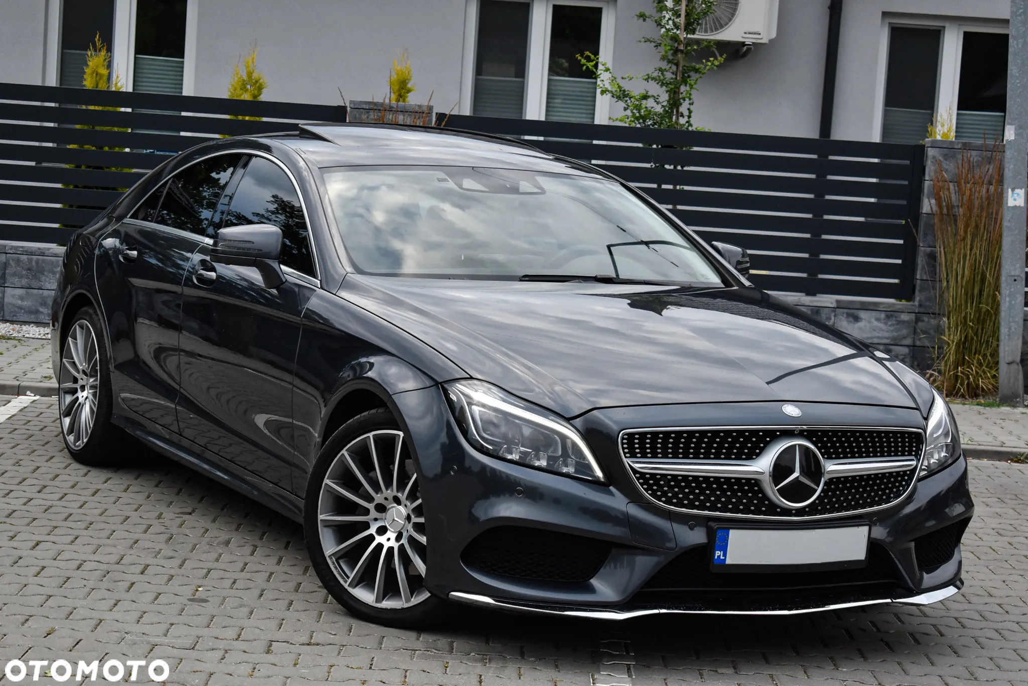 Mercedes-Benz CLS - 2