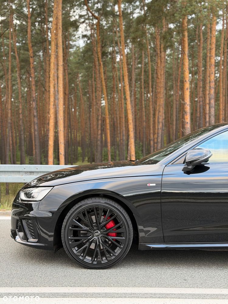 Audi A4 Avant - 4