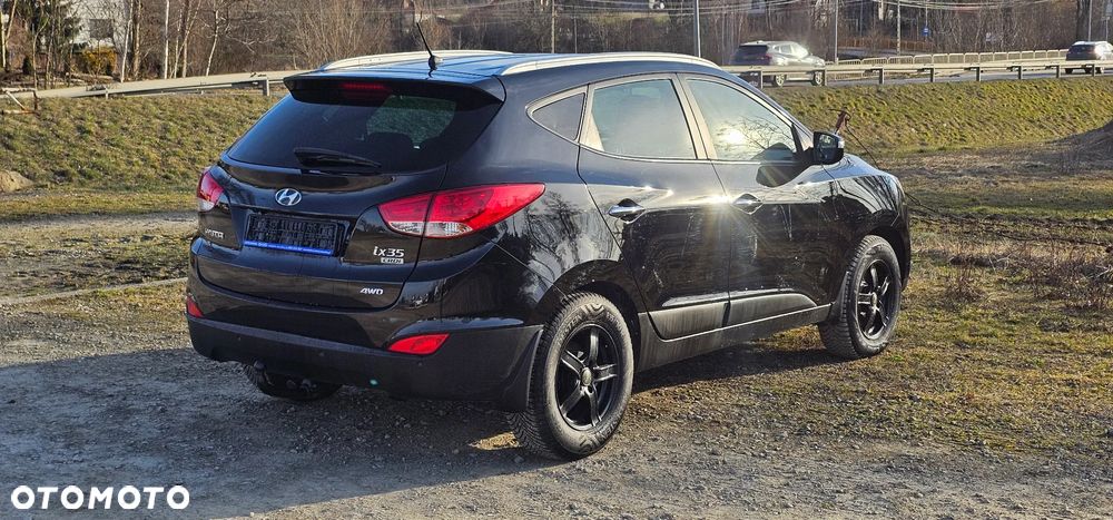 Hyundai ix35 2.0 CRDi 4WD Premium - 4