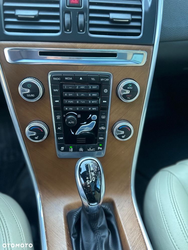 Volvo XC 60 T5 Powershift Summum - 23