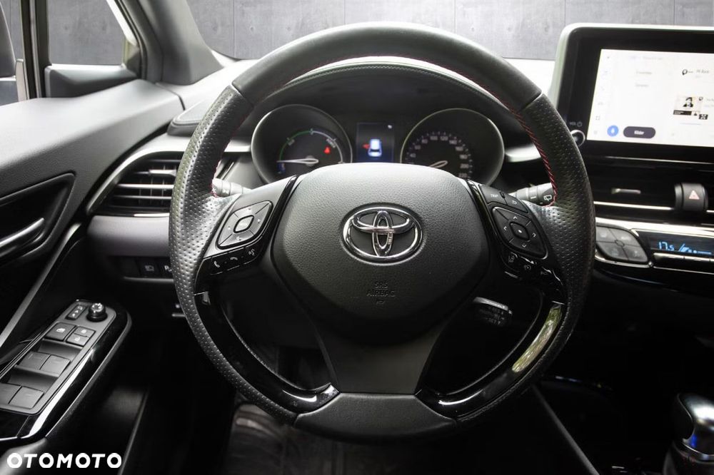 Toyota C-HR Lounge - 12