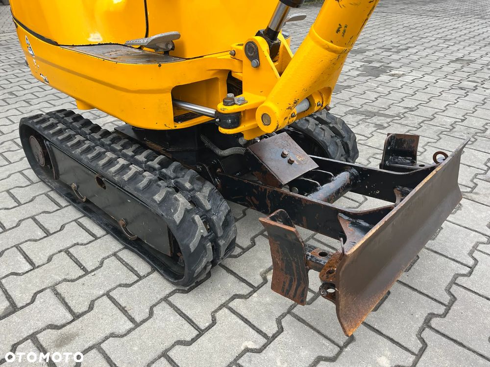 JCB 8008 CTS Micro - 8