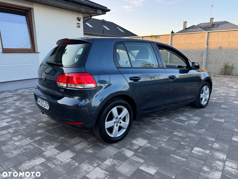 Volkswagen Golf - 19
