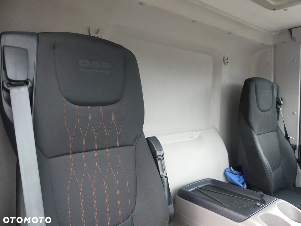 DAF CF 370 / 6x2 / CHŁODNIA 8.25 + WINDA / EURO 6 / 330 TYS KM / - 27