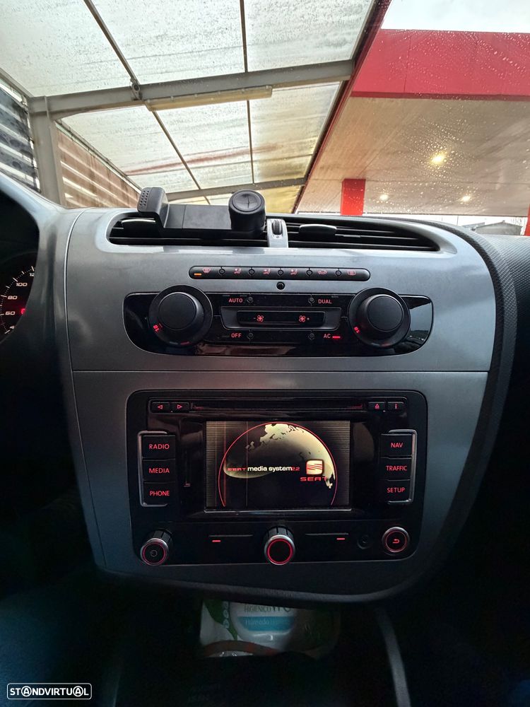 SEAT Leon 1.6 TDI ECOMOTIVE Copa Plus - 8