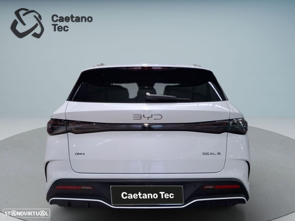 BYD Seal 6 Touring 1.5 DM-i Comfort Lite - 7