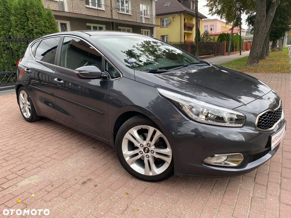 Kia Ceed 1.6 GDI Dream-Team Edition - 21