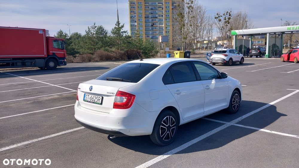 Skoda RAPID 1.2 TSI Ambition - 3