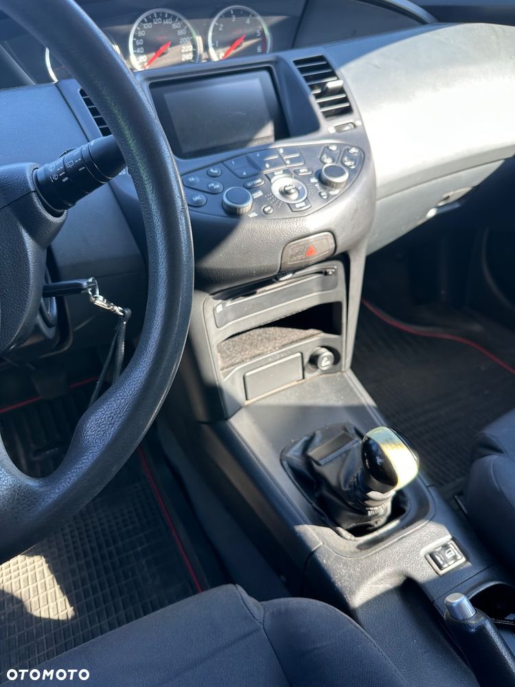 Nissan Primera - 16