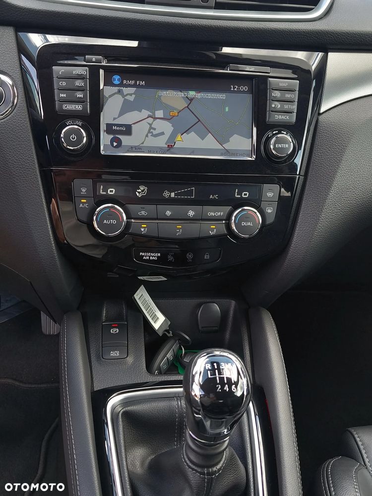 Nissan Qashqai 1.6 DIG-T Tekna - 30
