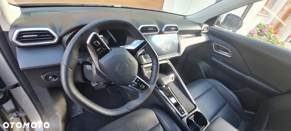 MG ZS - 14