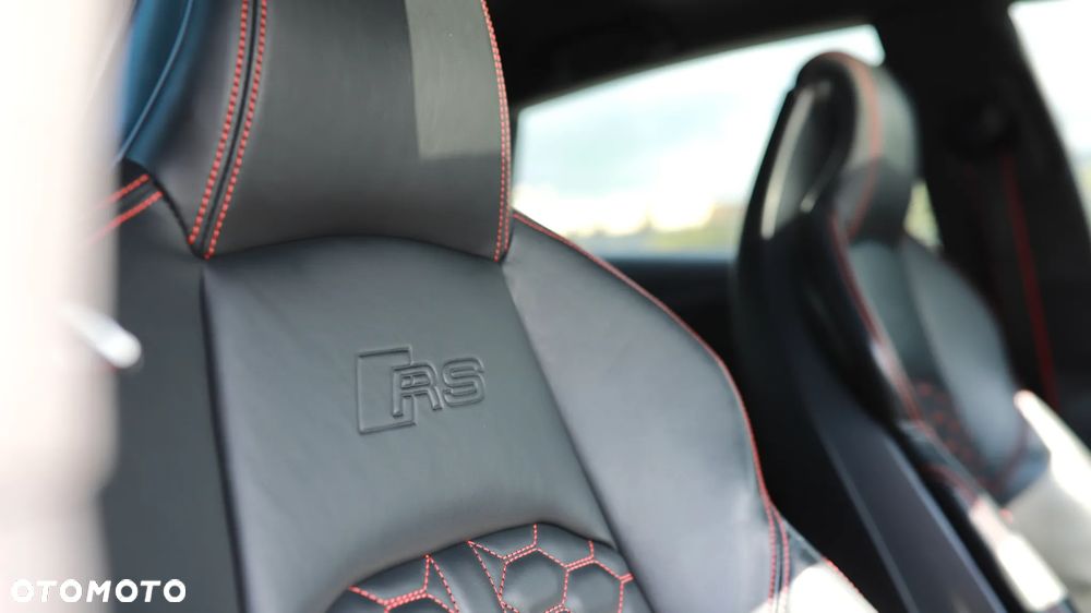 Audi RS5 Coupé - 16