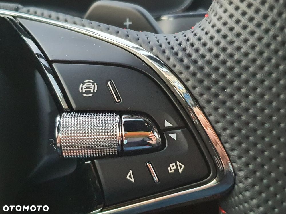 Skoda Octavia 2.0 TSI RS DSG - 18