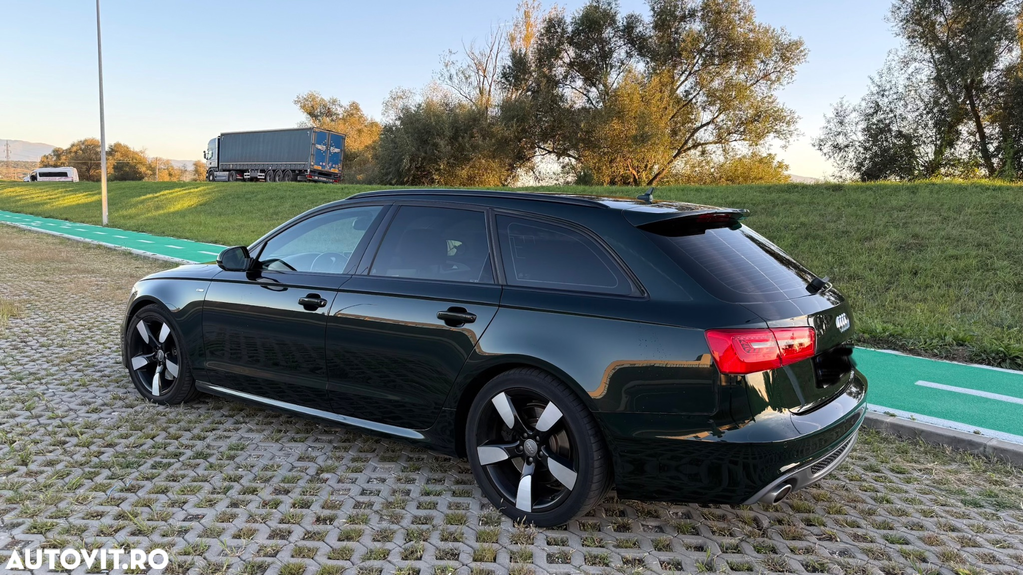 Audi A6 Avant 3.0 TDI quattro Stronic - 4