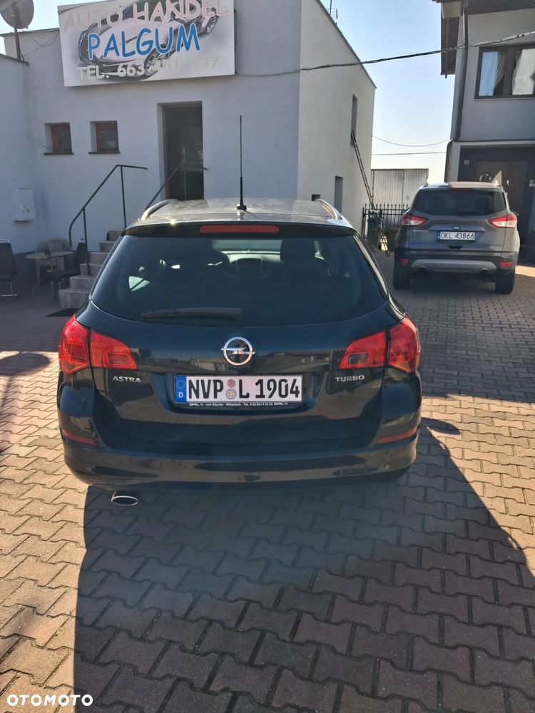 Opel Astra - 4