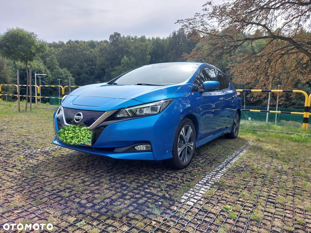 Nissan Leaf 40kWh N-Connecta - 1