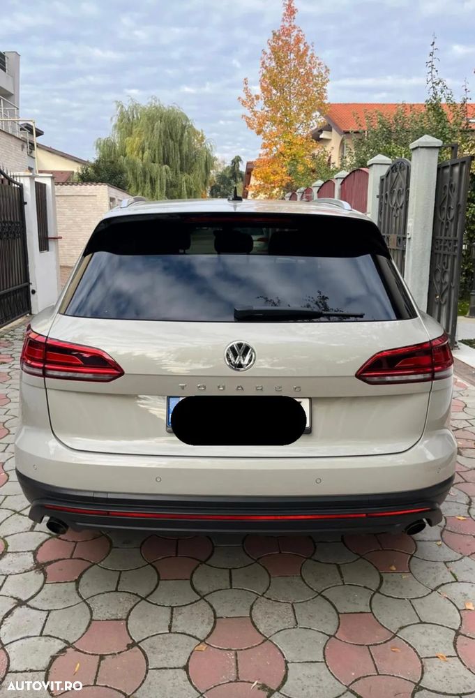 Volkswagen Touareg V6 TDI Elegance - 2