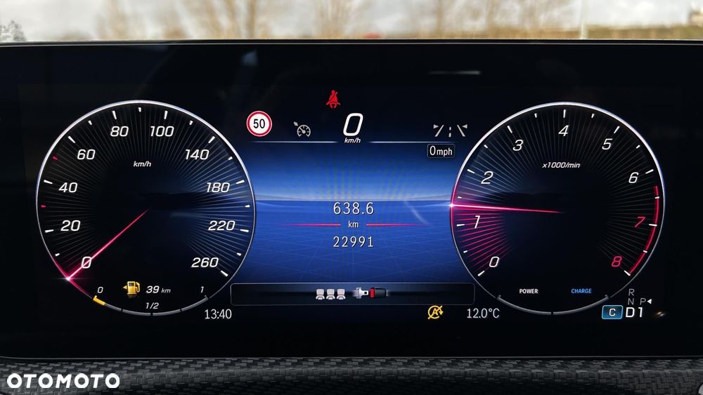 Mercedes-Benz CLA - 16