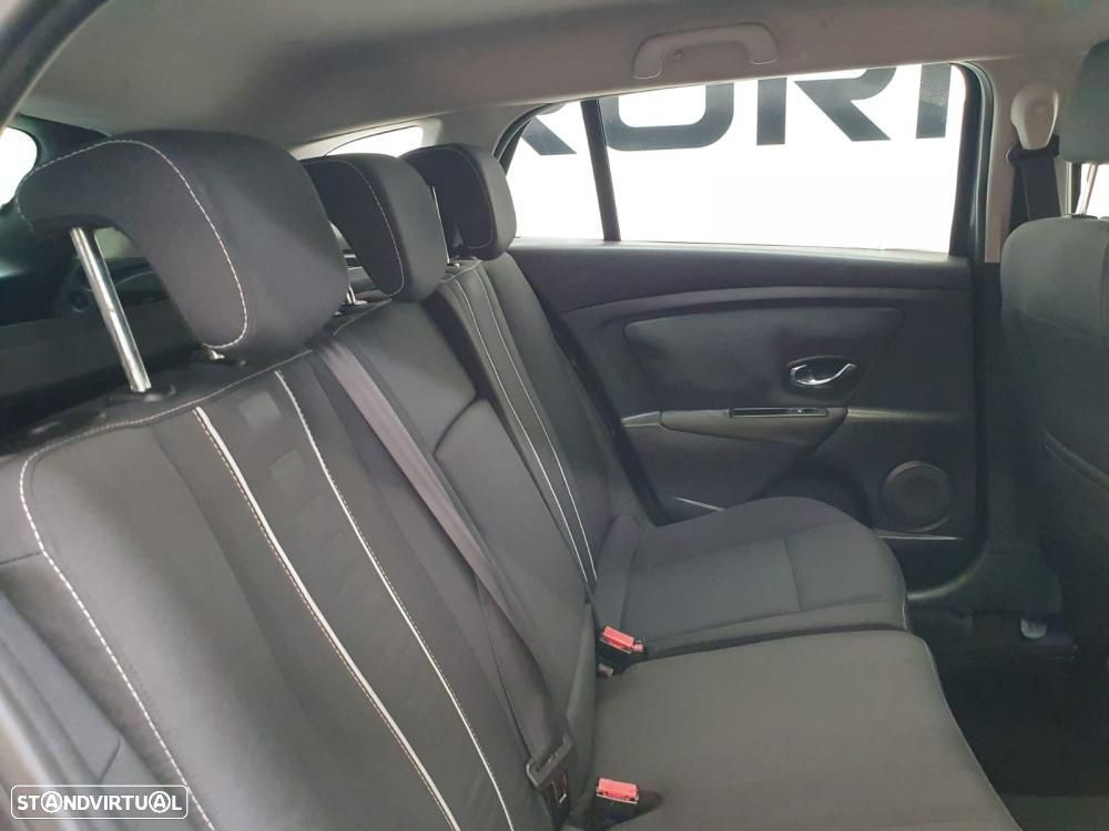 Renault Mégane 1.5 dCi Zen - 14