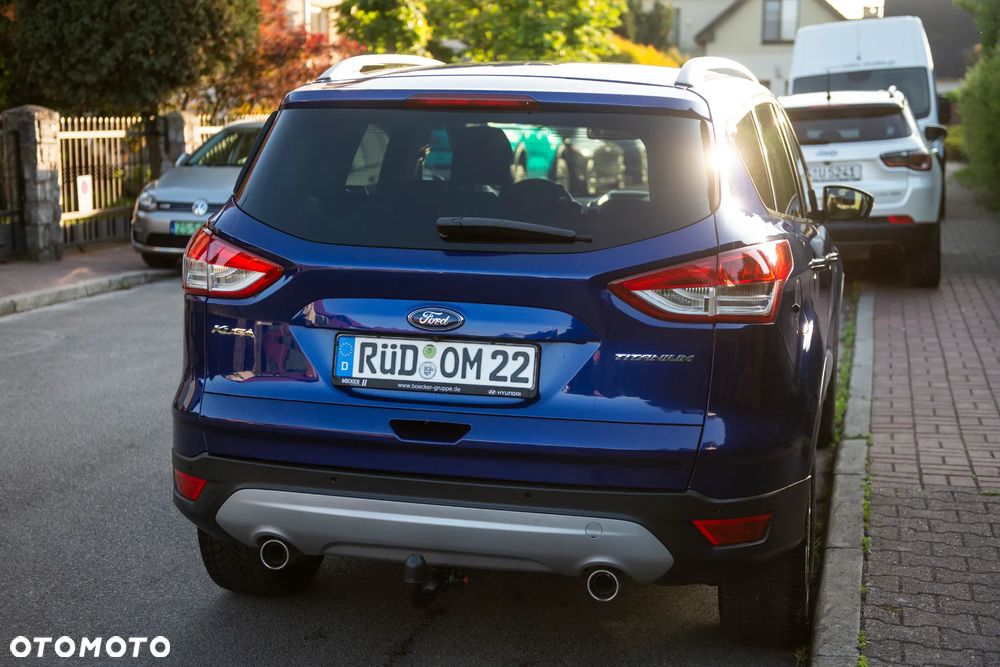Ford Kuga 2.0 TDCi 4x4 Titanium - 6