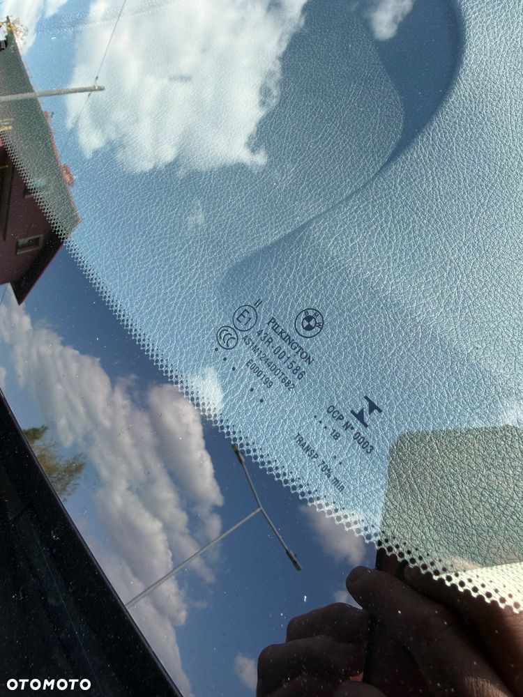 BMW Seria 3 318i Sport Line - 19