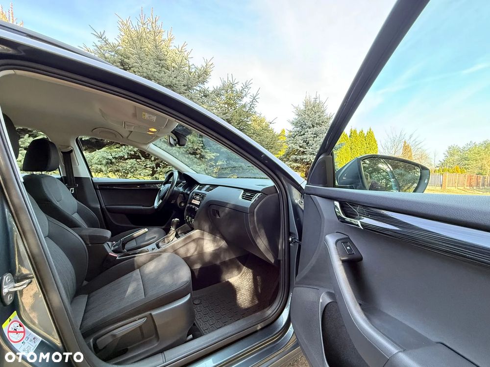 Skoda Octavia 1.8 TSI Style DSG - 25
