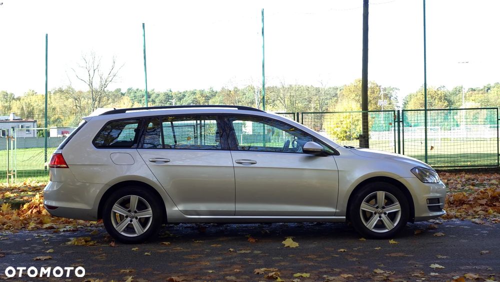 Volkswagen Golf 1.6 BlueTDI DSG Comfortline - 36