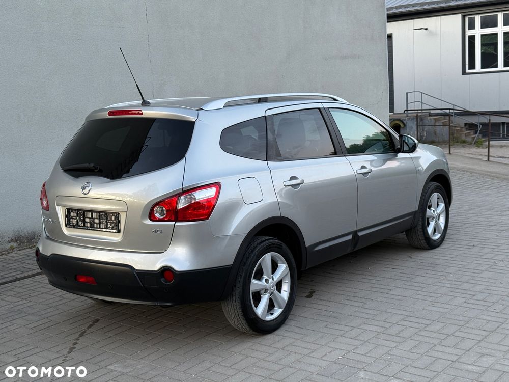 Nissan Qashqai+2 2.0 dCi DPF acenta - 9