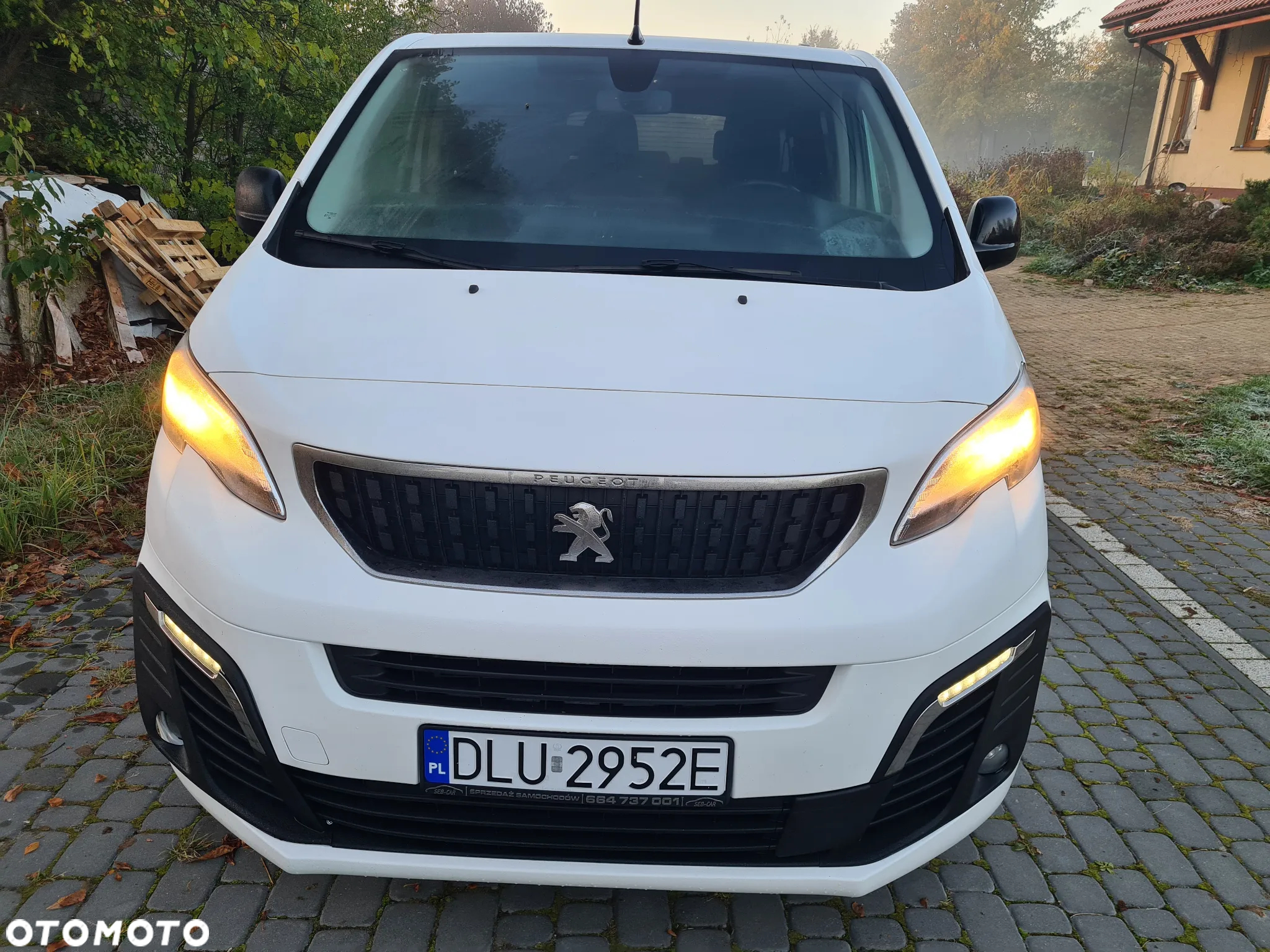 Peugeot Traveller 2.0 BlueHDi Long Business - 3