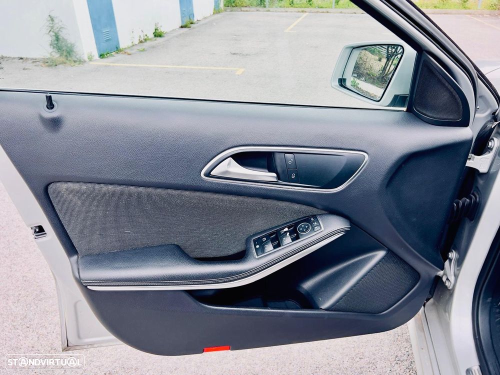 Mercedes-Benz A 160 d Style - 24