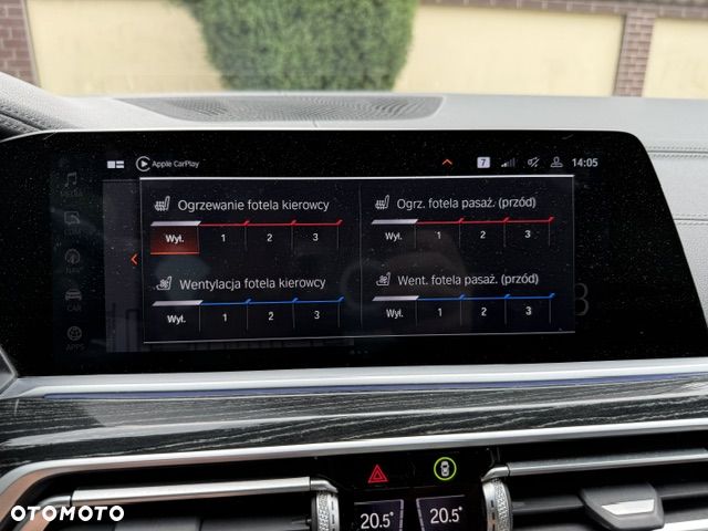 BMW X7 - 22