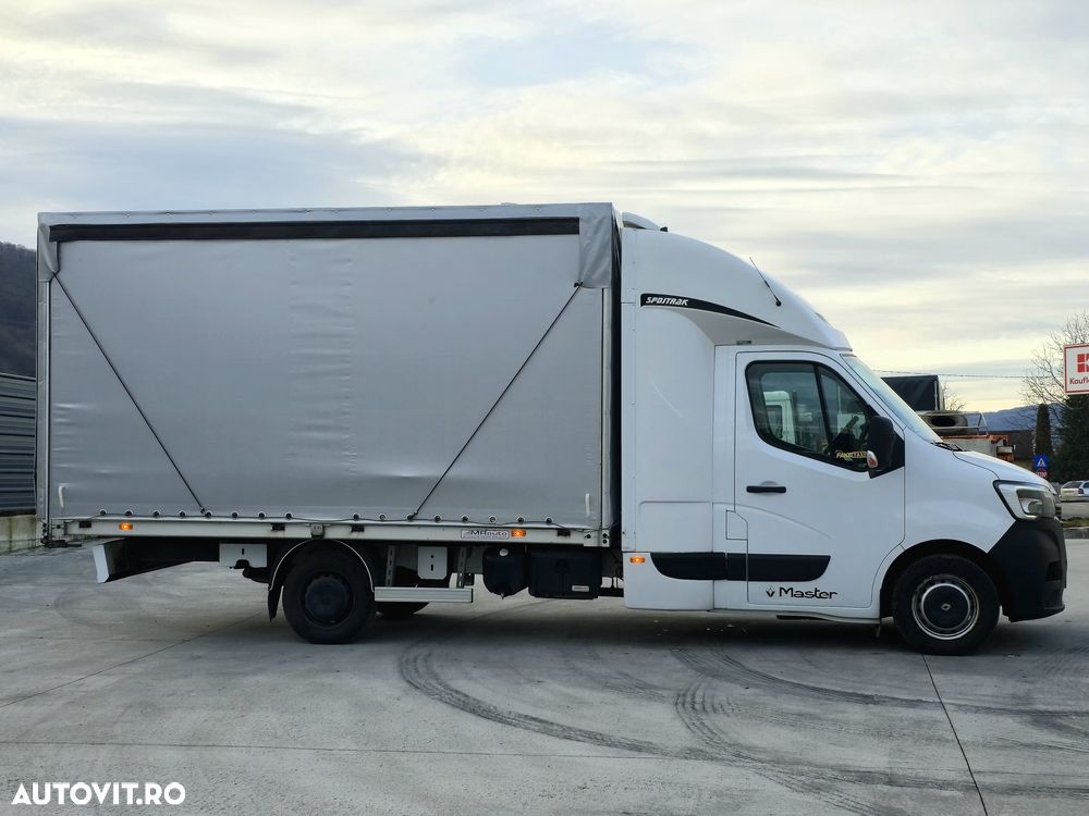 Renault Master - 18