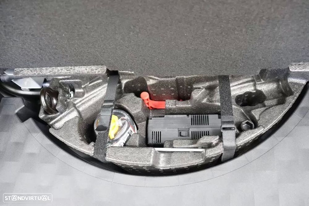 Porsche Cayenne Turbo E-Hybrid - 18