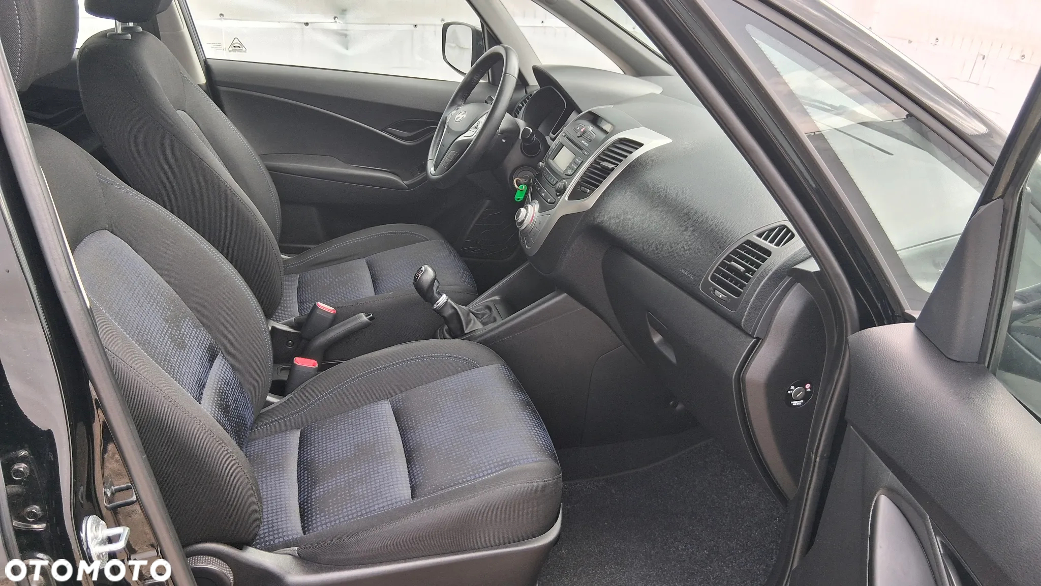 Hyundai ix20 1.4 blue Comfort - 11
