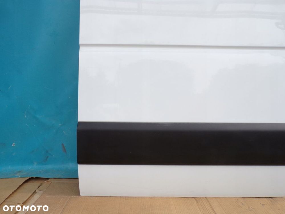 MASTER 3 i 4 MOVANO 10- drzwi suwane przesuwne BOCZNE Z SZYBĄ DO ZAŁOŻENIA - 3