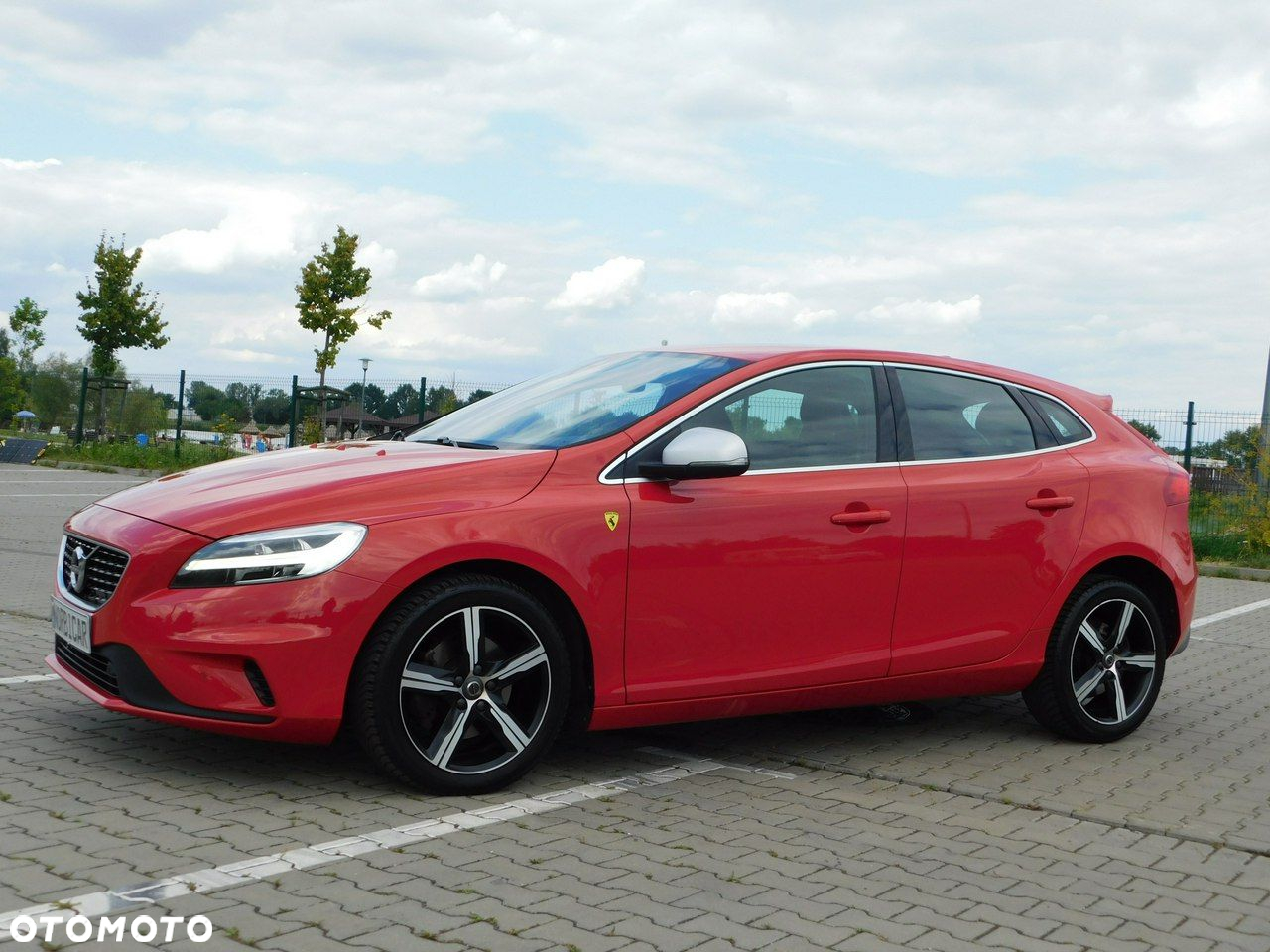 Volvo V40 T3 Drive-E R-Design Momentum - 24