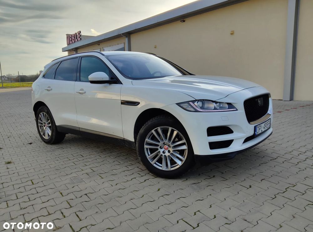 Jaguar F-Pace 2.0 i4P AWD R-Sport - 3