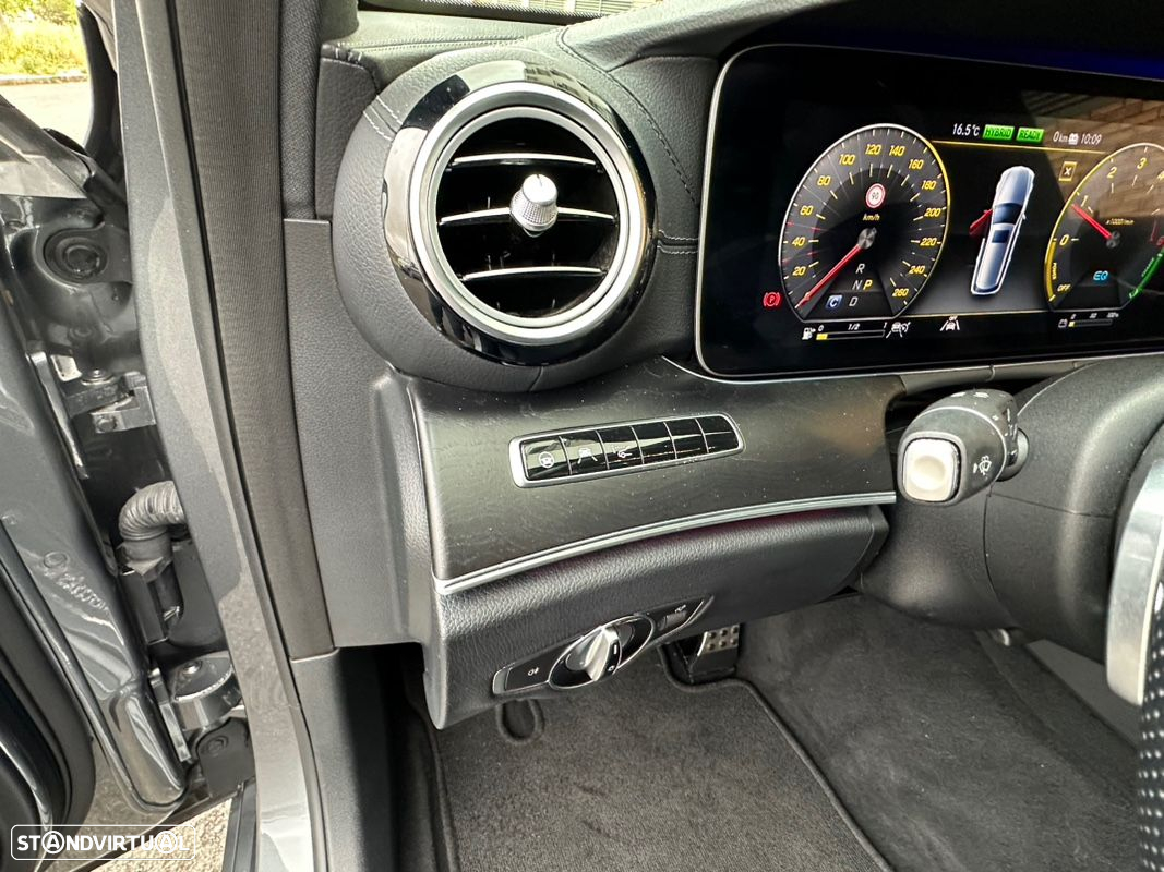 Mercedes-Benz E 300 de AMG Line - 26