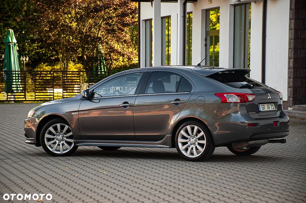 Mitsubishi Lancer 1.8 Intense - 8