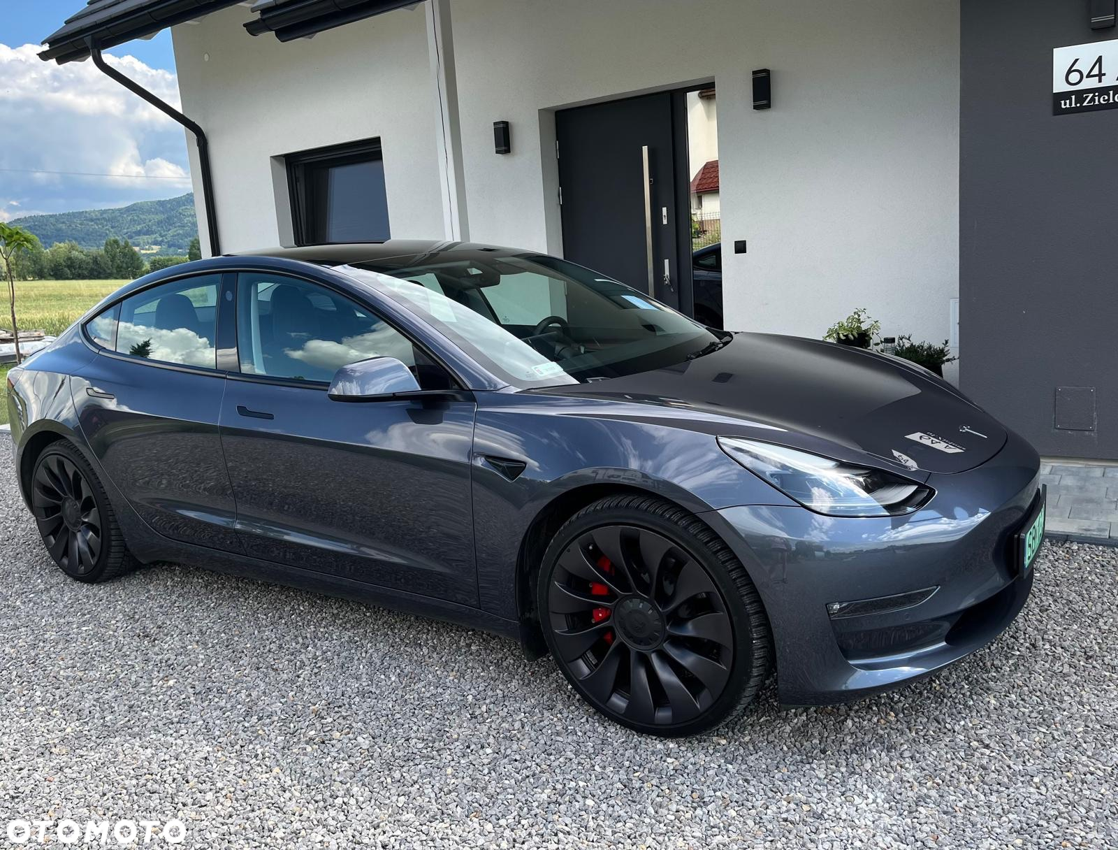 Tesla Model 3 Performance AWD - 19
