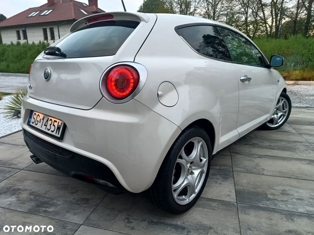 Alfa Romeo Mito 1.4 TB Distinctive - 15