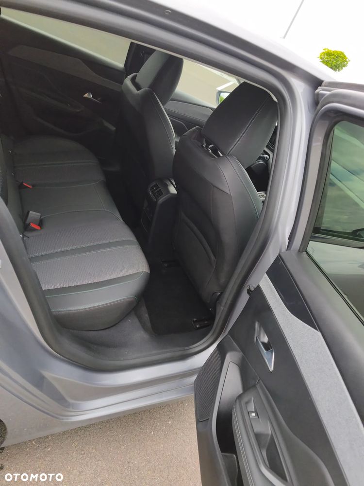 Peugeot 308 Hybrid 136 e-DSC6 Allure - 24